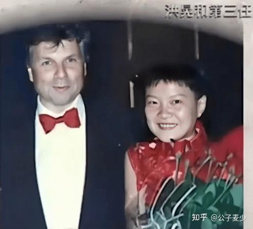 洪晃:一婚嫁美国人、二婚嫁中国人、三婚嫁法国人,61岁四婚很幸福-洪晃是中国籍吗