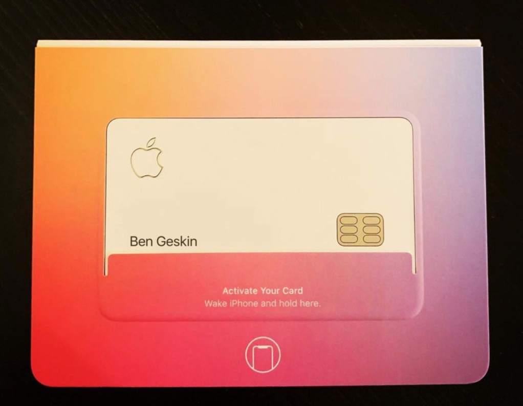 苹果亚马逊都在发信用卡哪张是坑哪张是神卡