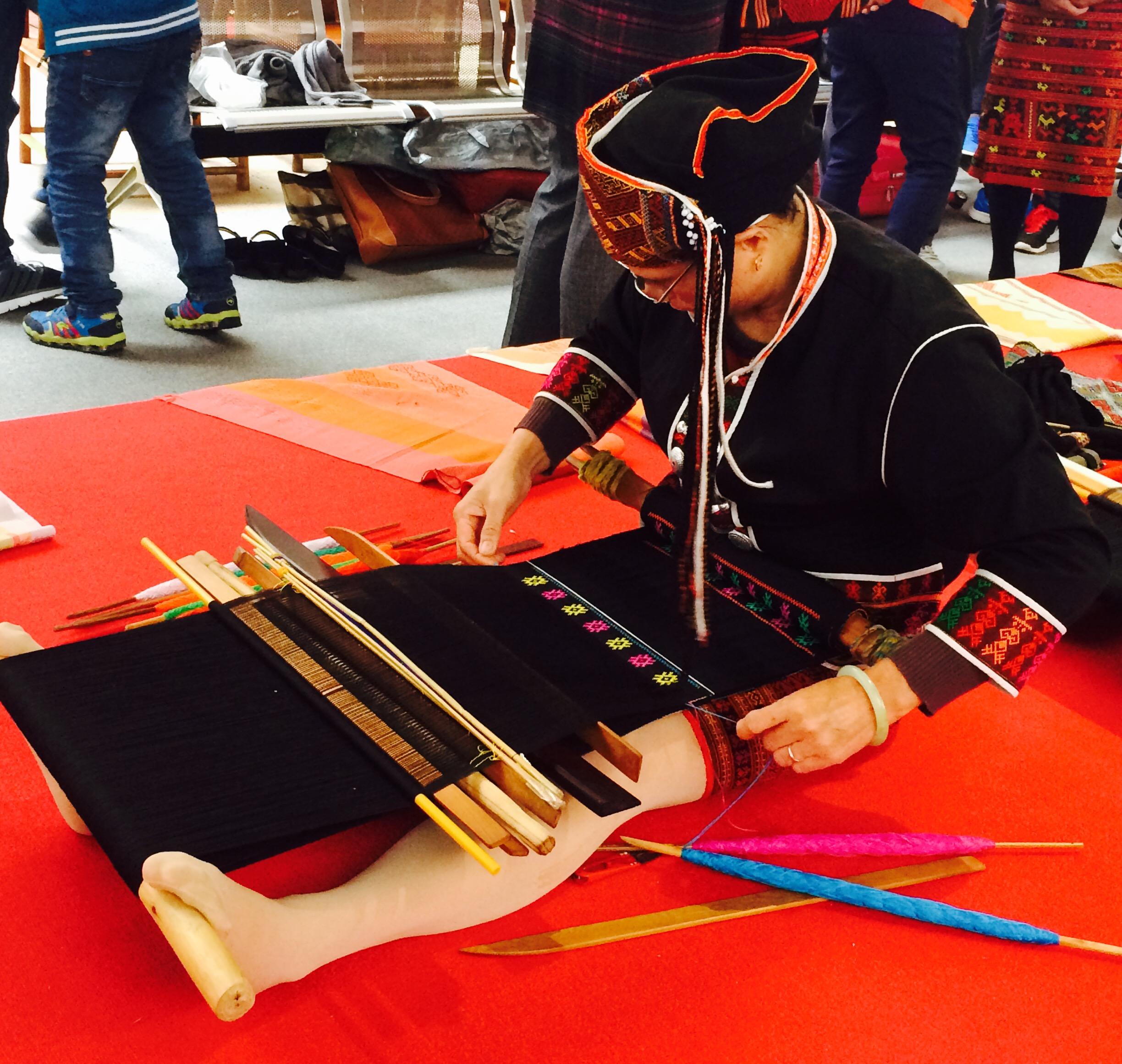 世界非物质文化遗产海南黎锦