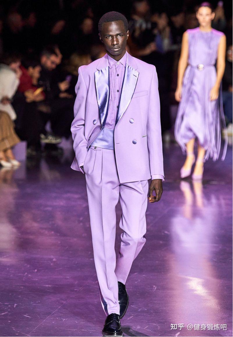 今天要和大家分享的这位模特,是一位非常帅气的黑人模特malick bodian