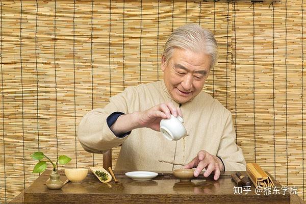 "茶"——益寿延年