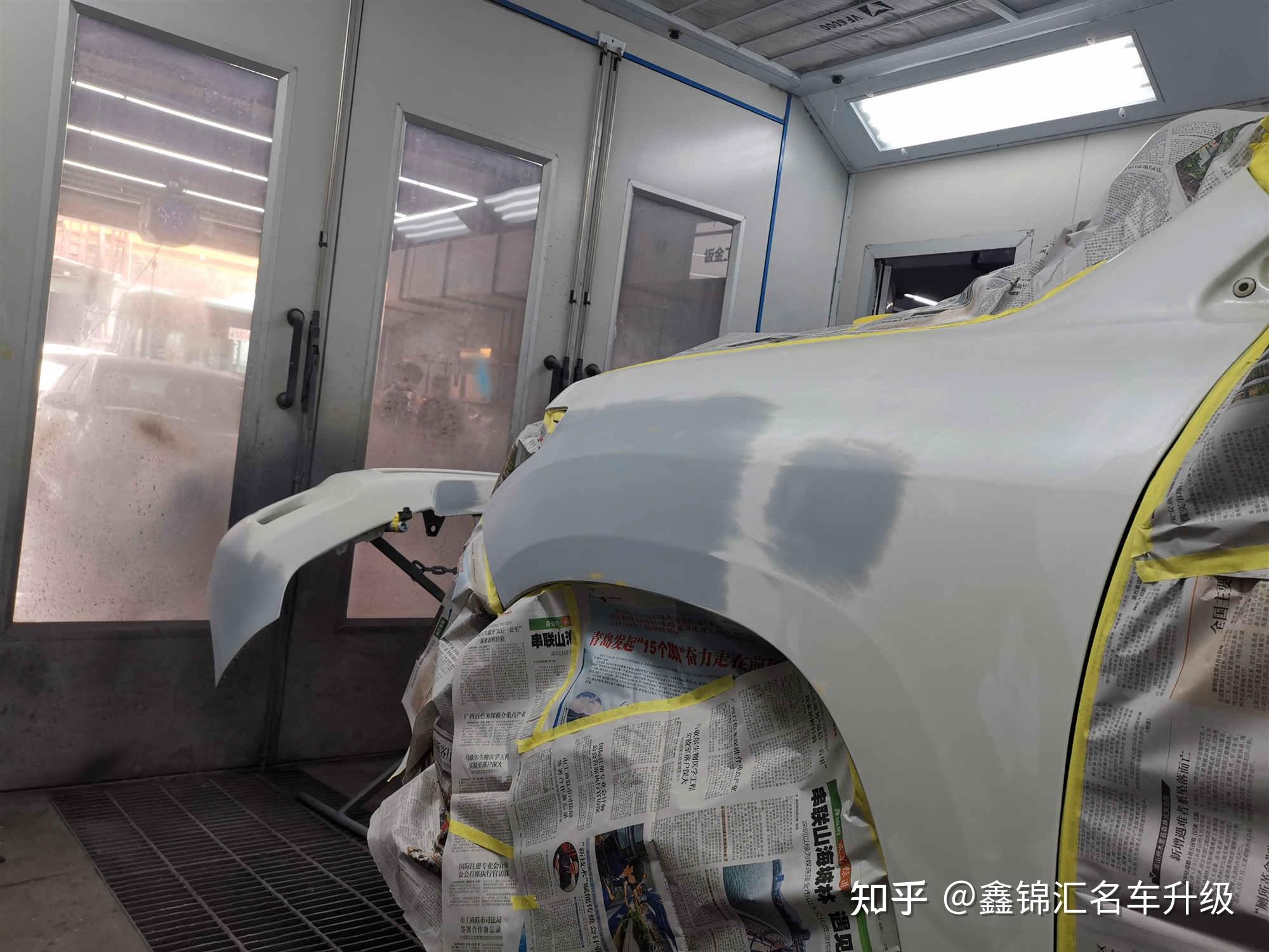 汽车局部喷漆案例丰田兰德酷路泽漆面凹陷钣金喷漆完美修复鑫锦汇名车