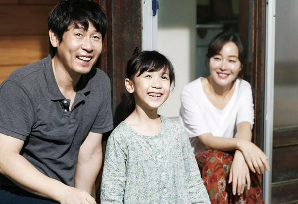 (韩国电影《素媛》,图片来源于网络)