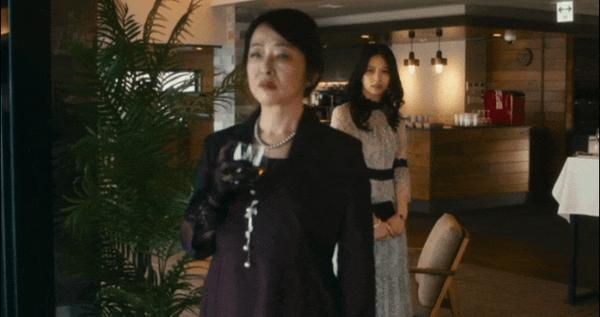 《少年与犬》好厉害！狗狗电影竟然拍出了苦难人间