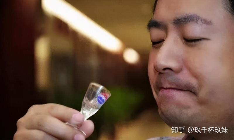 敬酒和罚酒为什么都是三杯?看了这篇文章,你也可以成专家了 - 知乎