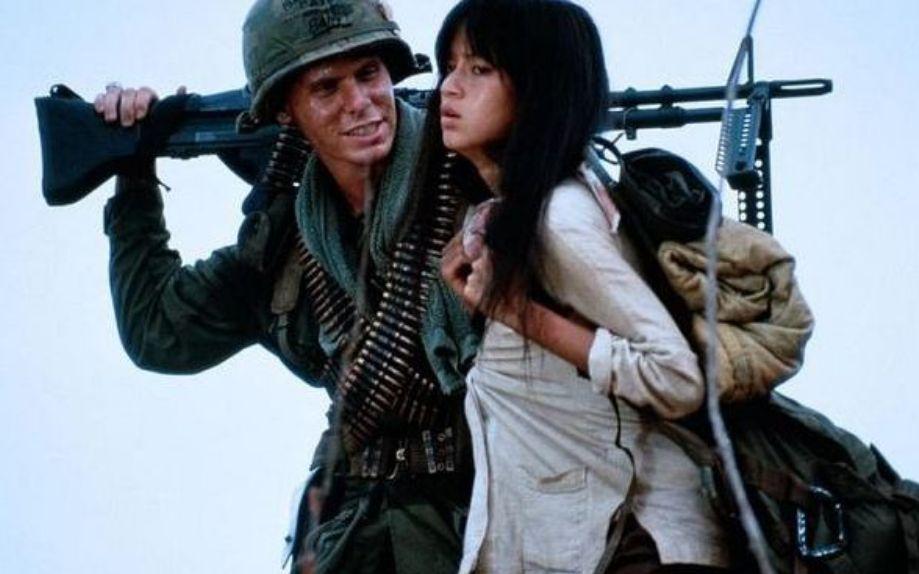 美军对越南女兵尤其是女特工更是既爱又恨,因为许多漂亮的女特工都