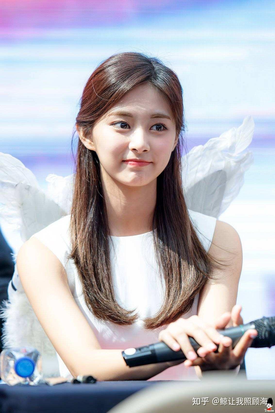 有哪一些别人认为是神颜你却get不到的明星