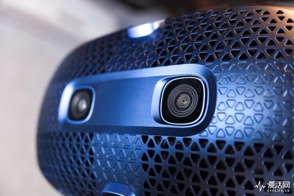 HTC Vive Cosmos评测：砍掉定位基站冲击本世代最爽快的VR头显- 知乎