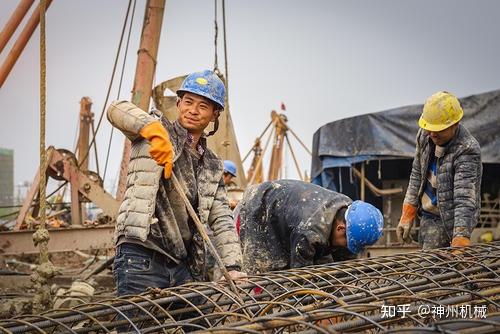 工地幹活800一天到年底還是兩手空空原因在這裡