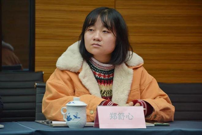 民族处工作人员郑舒心.