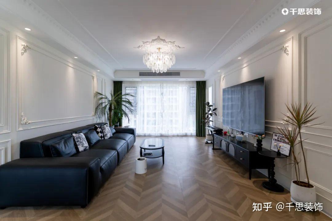 装修案例 | 130.5㎡法式复古风,牛油果绿跳色+pu线条装饰,美了整个家! - 知乎