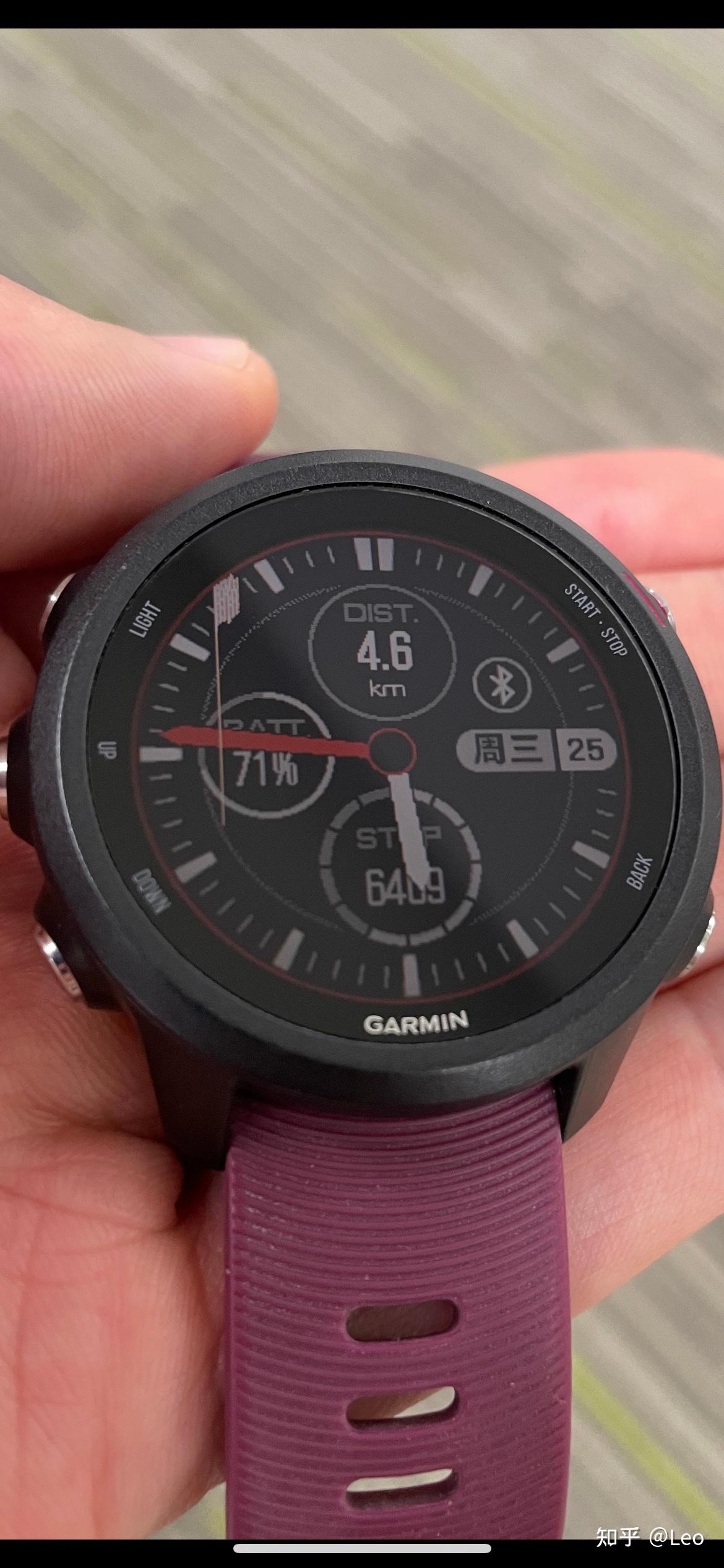 佳明garminforerunner245显示屏无故损坏