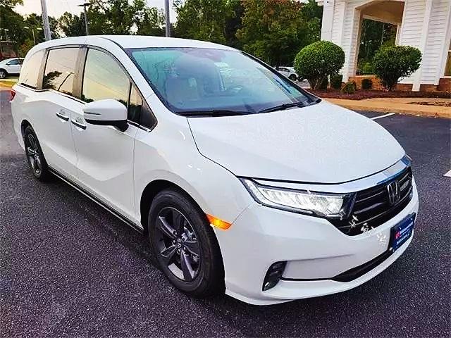 新款本田奥德赛,非常体面的"保姆"车,实用性强