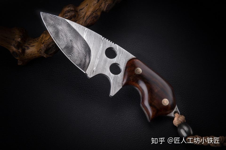 比普通刀更具防身功能自带法律豁免属性的幽灵刀