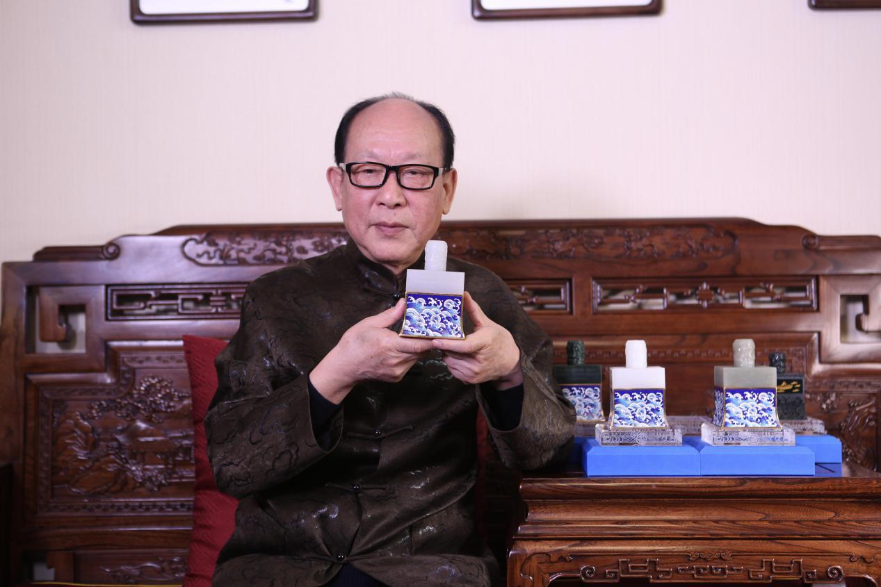 "中国玉雕龙第一人"郭石林郭石林大师作为86工程四大国宝之一《四海