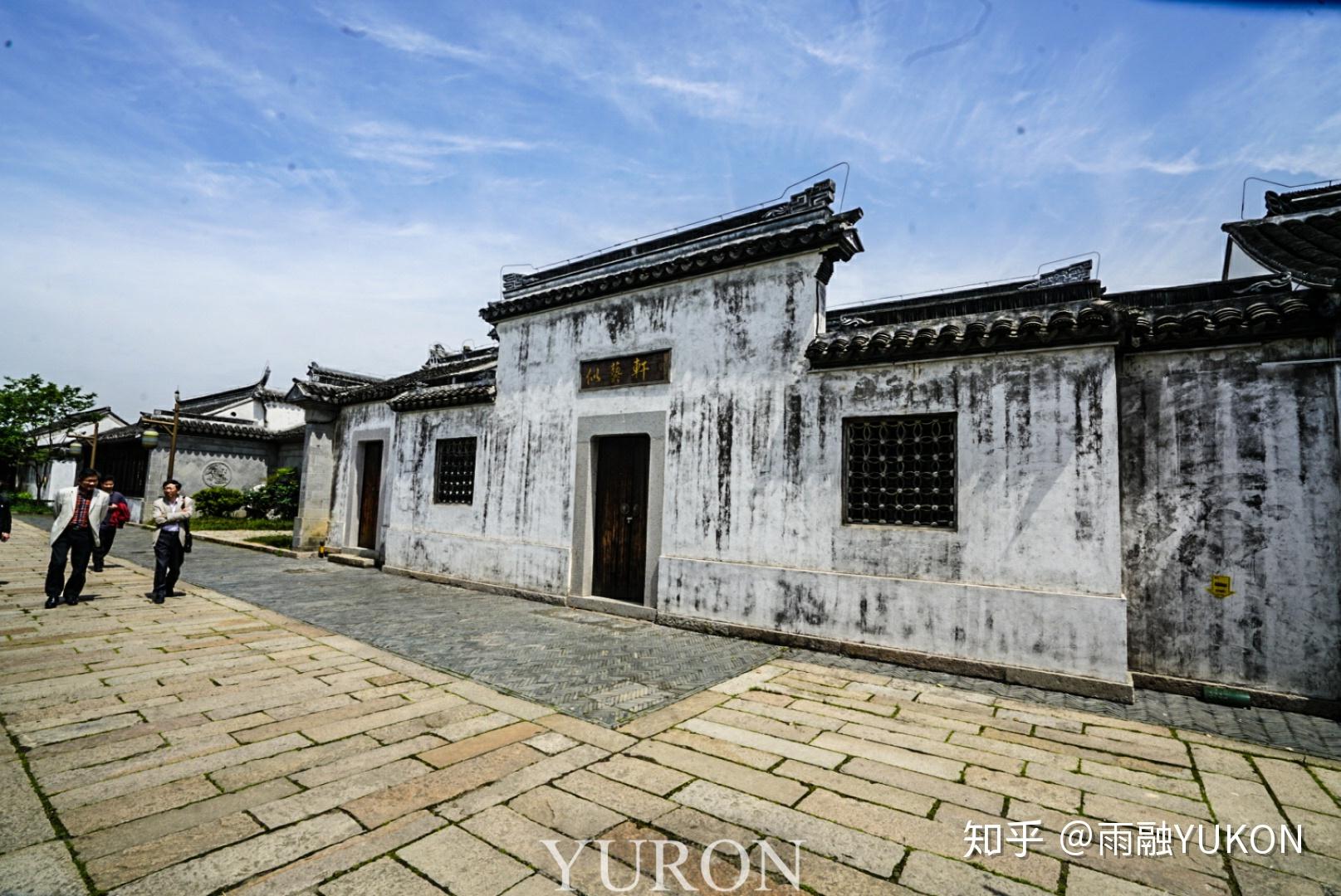 既然这里诞生了华氏义庄,那么自然当地原生居民很多都也是以华氏为主