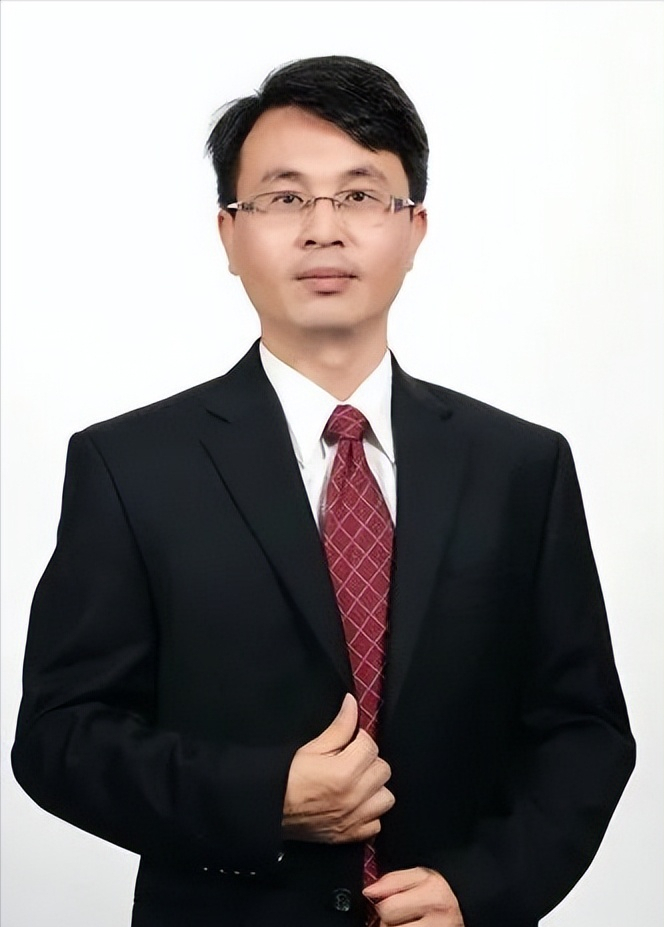 童建军教授简介童建军同志作履新发言.