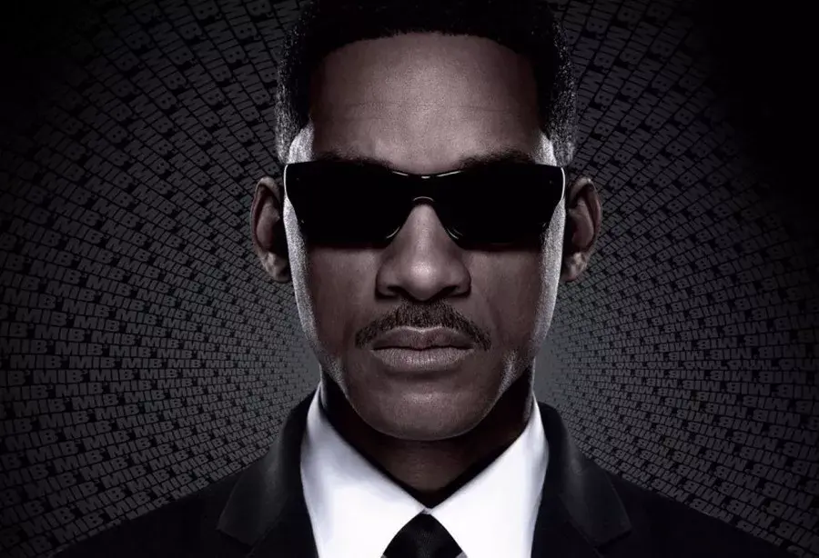 三,酷炫神秘的黑衣人组织