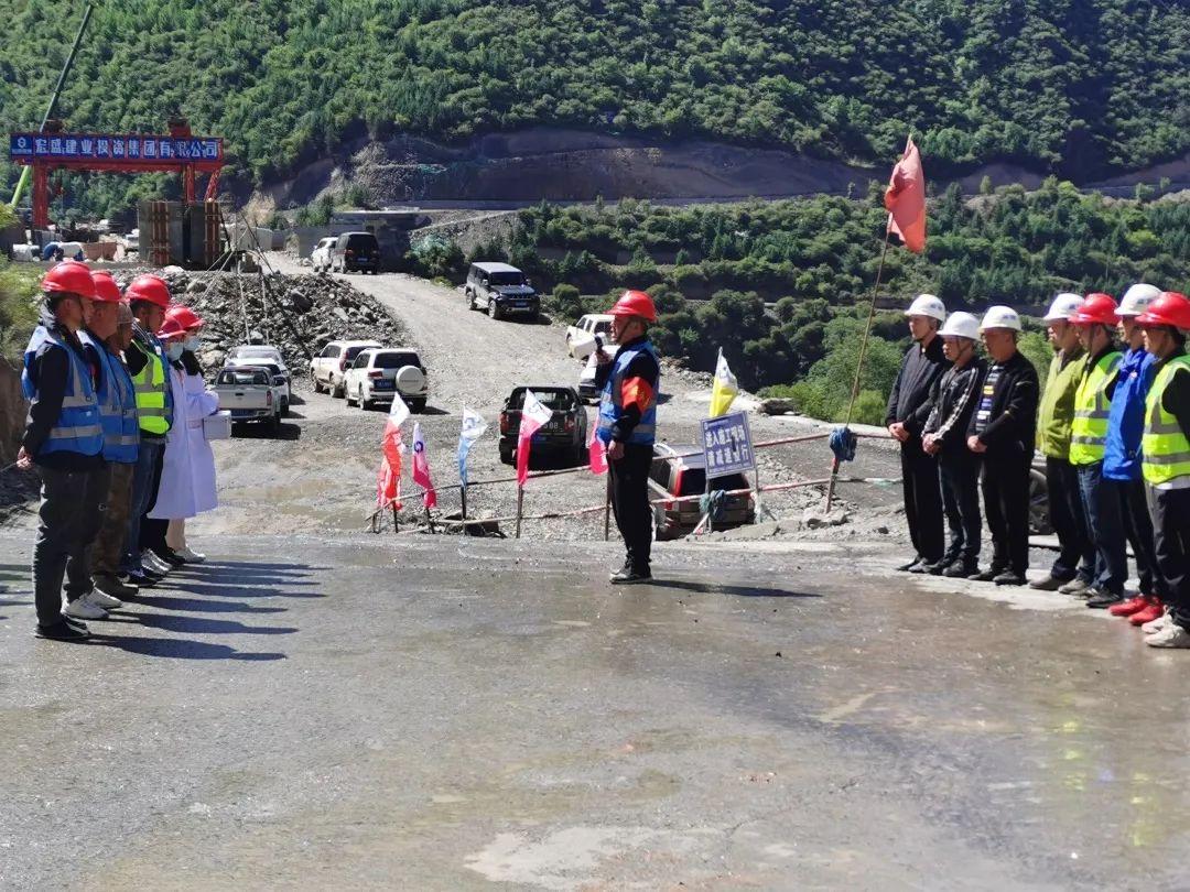 牢筑安全生产防线：大渡河复建公路工程项目开展汛期应急演练 - 知乎