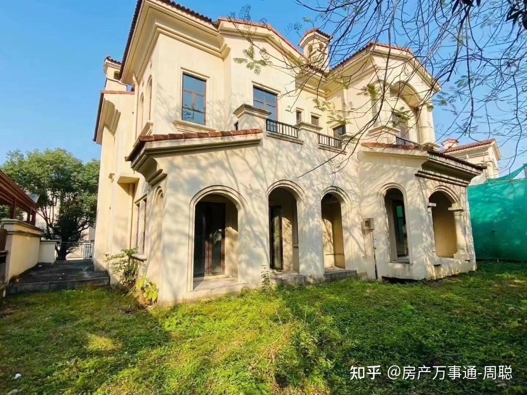 樟木头核心第一豪宅绿茵温莎堡