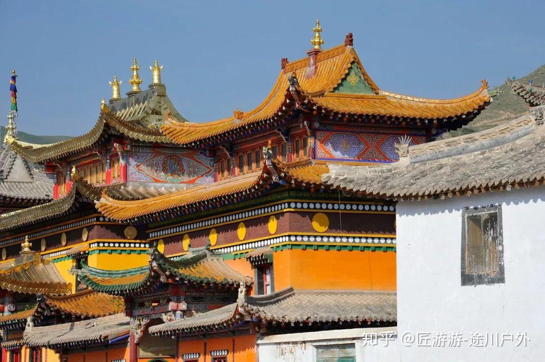 全球最美高铁线!一路连接青甘川,霸占中国95%的美景