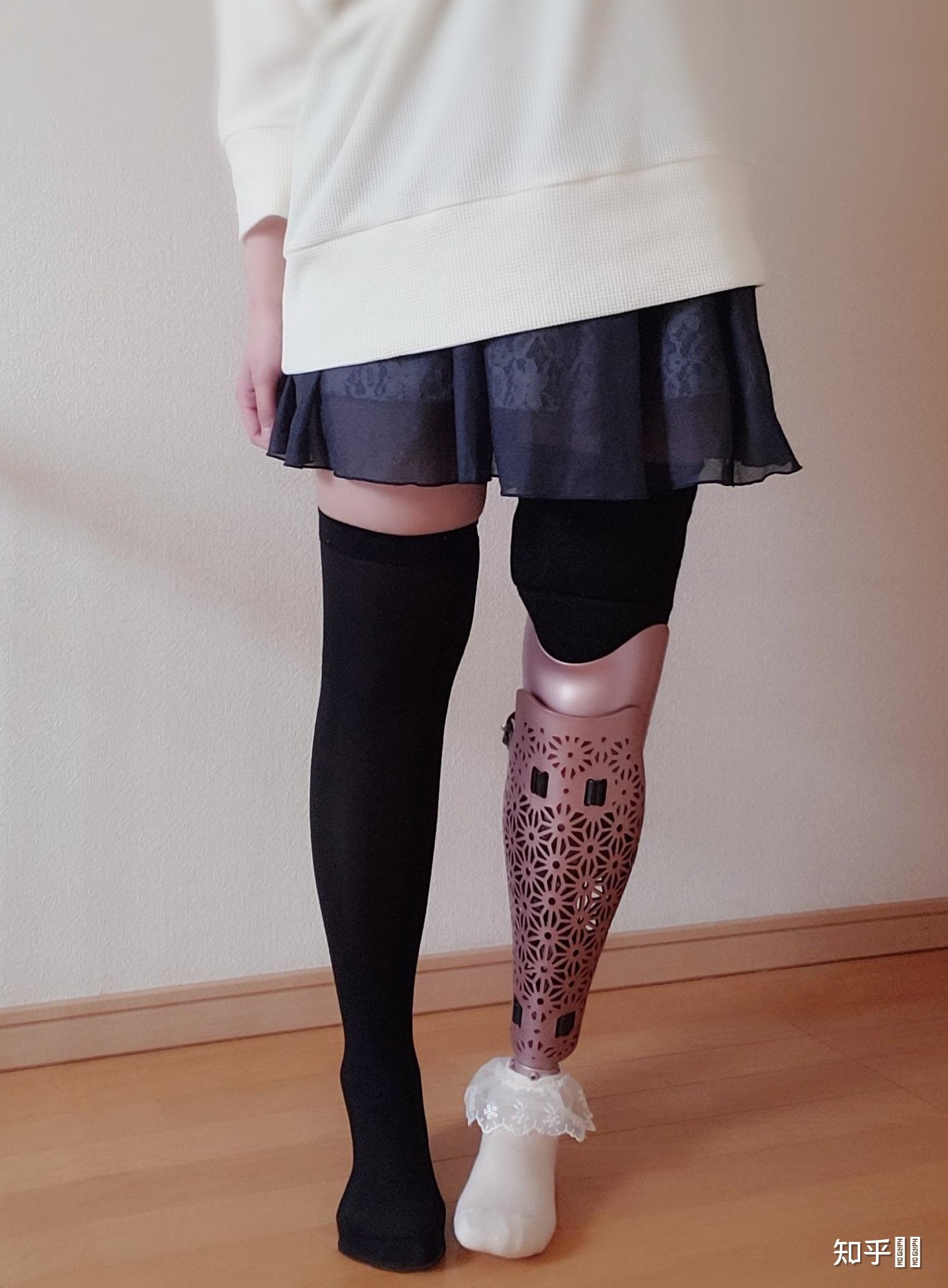 只有一条腿的女生可以穿jk制服吗?