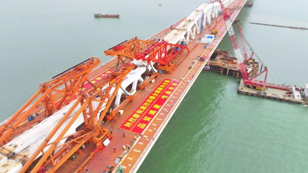 澳氹第四条跨海大桥正式命名为澳门大桥