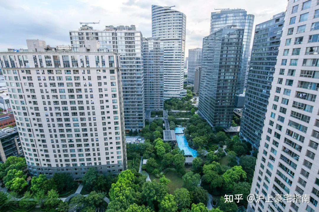 〖融创滨江壹号院2期〗高区252㎡,报价4400万,带双车位 - 知乎