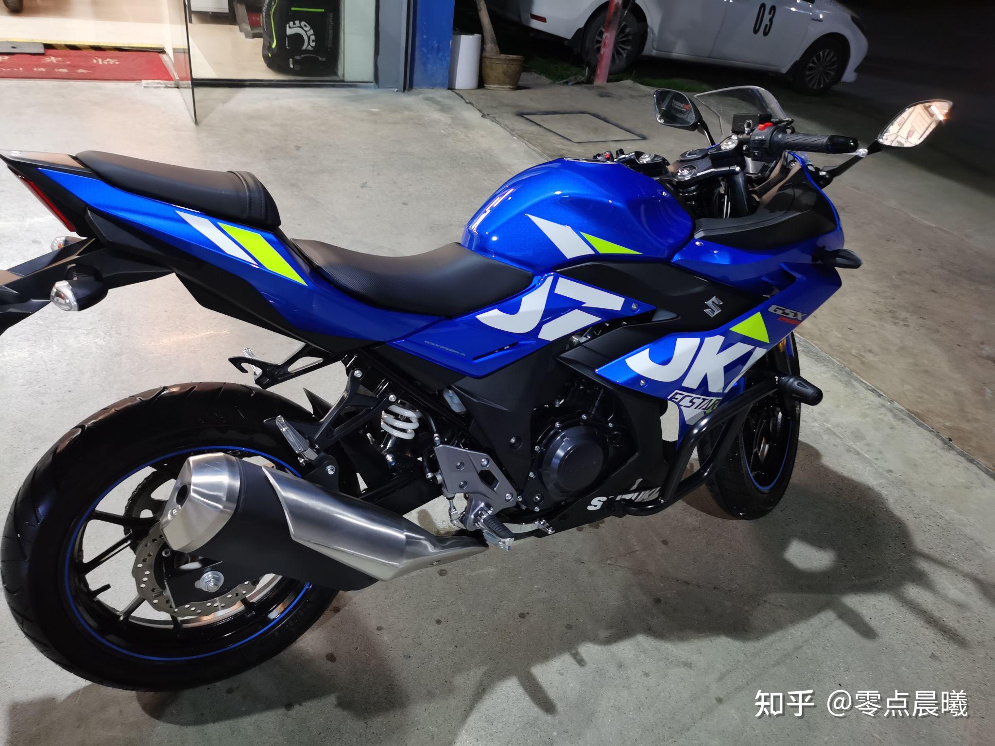 新手女生入坑摩托車春風250sr和鈴木gsx250選哪一個好呀