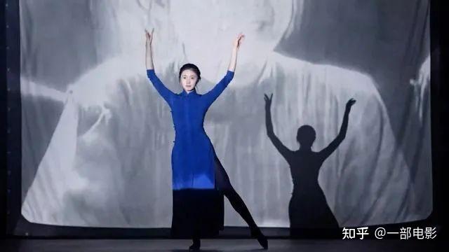 刘浩存的红黑史,刘浩存为何被全网嘲?-刘浩存是谁啊