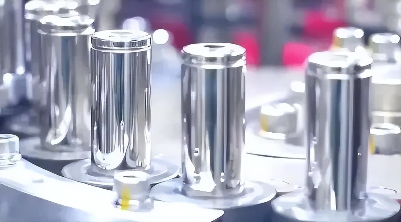 三,lg新能源四元锂电池