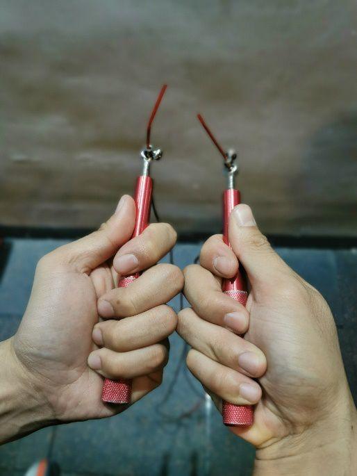 如何学会跳绳双摇