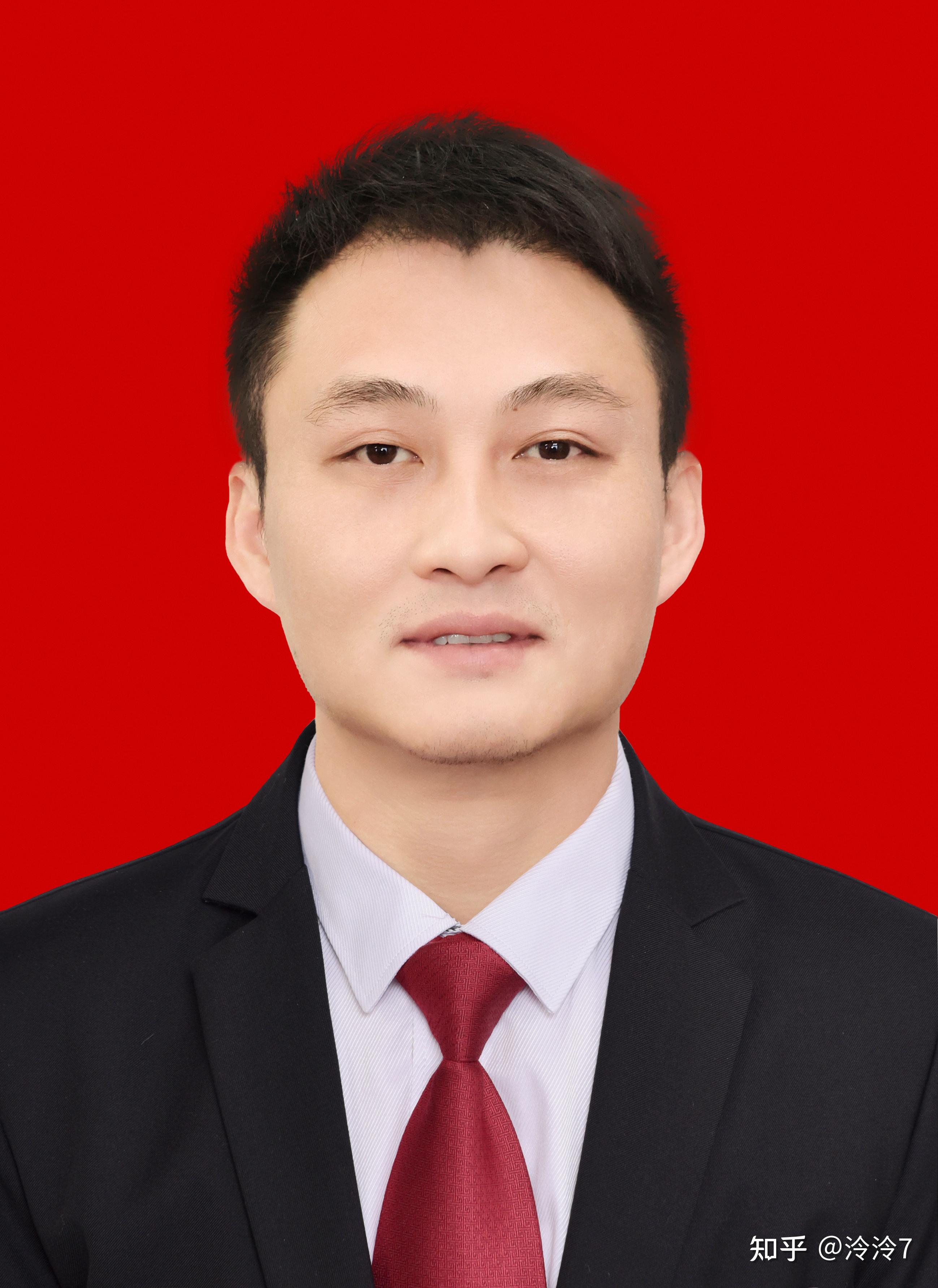 党委委员,驻委纪检监察组组长:王志洪