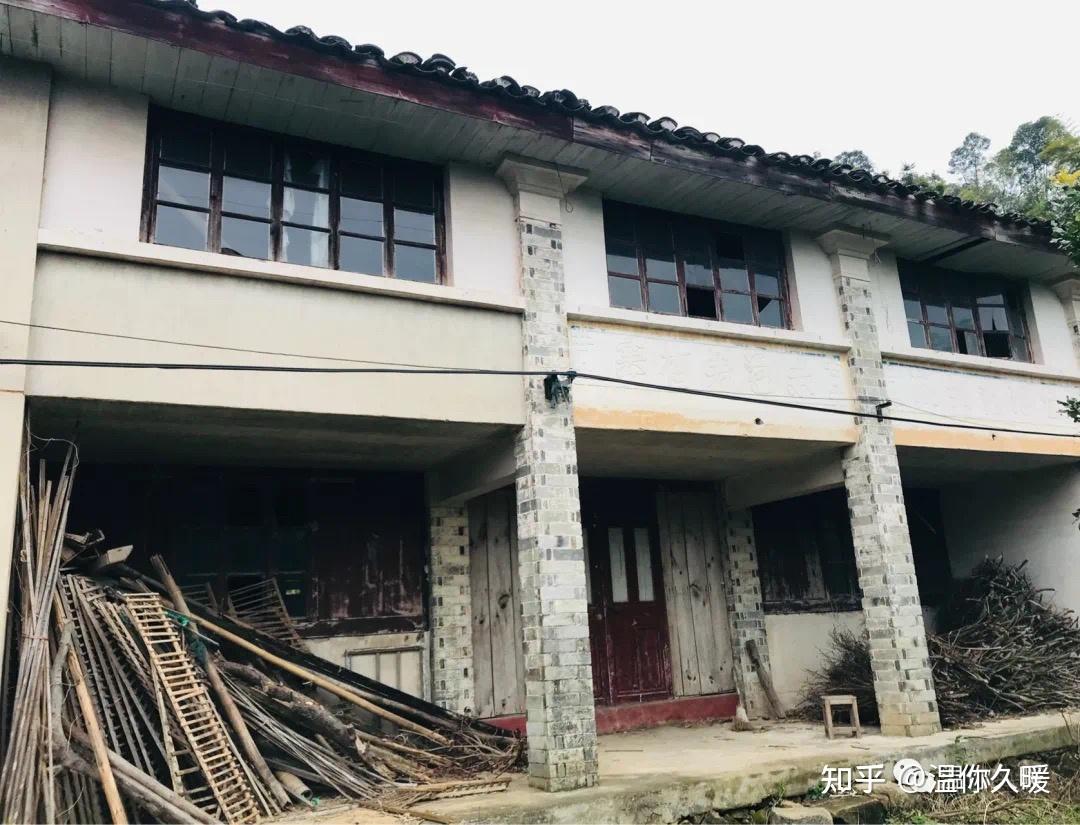 "资源丰富,环境优美四面环山,山清水秀位于瑞安市曹村镇东岙村坐落于