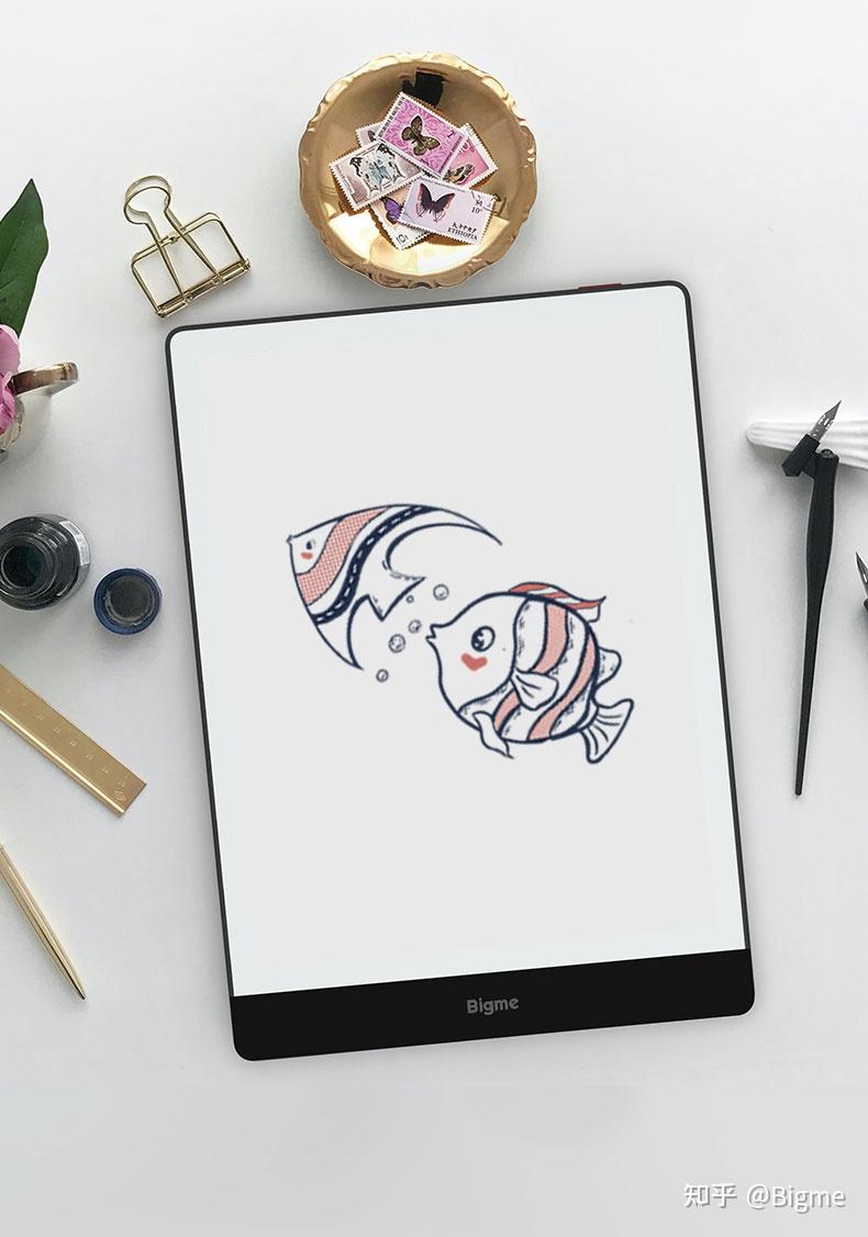 全球首台78英寸彩色墨水屏笔记本震撼上市