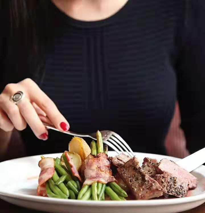 v2-6b082d98b0ab66b4f628e3be0352218e_1440w.jpg?source=172ae18b