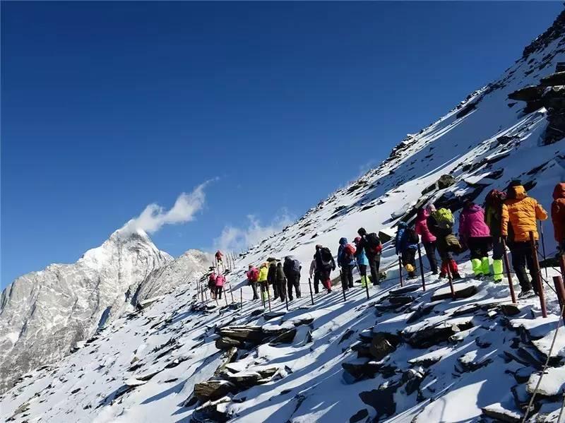 三峰連登四姑娘山的高階玩法