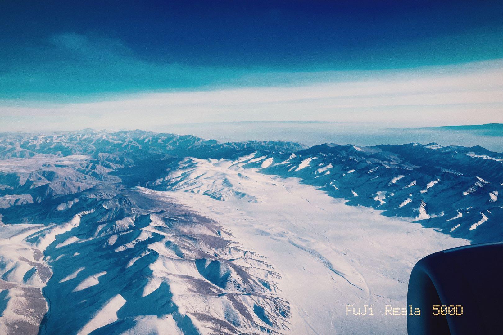 什么样的天空什么样的颜色 v2-6b4c31128275e8343f2e6f79db834095_r.jpg