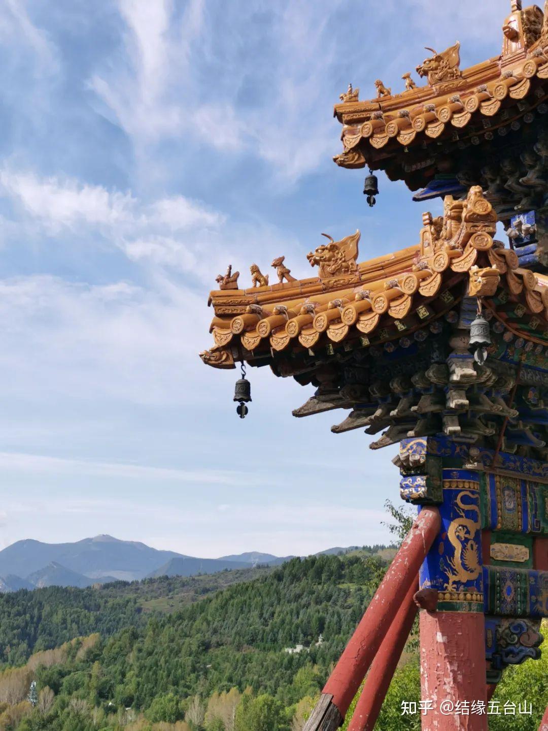 金碧辉煌的皇家寺院——五台山菩萨顶