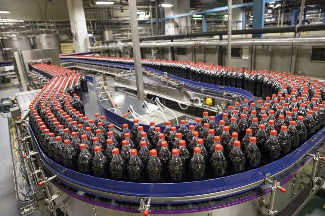 可口可乐因何"畅爽世界"?来这家堪称"巨无霸"的装瓶公司一探究竟