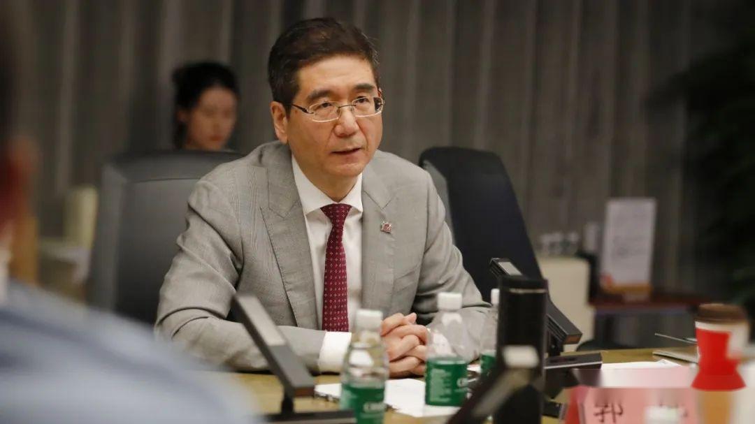 英管聚焦 | 茵澳集团董事长郭亮受邀参加首届全国家政博览会系列沙龙