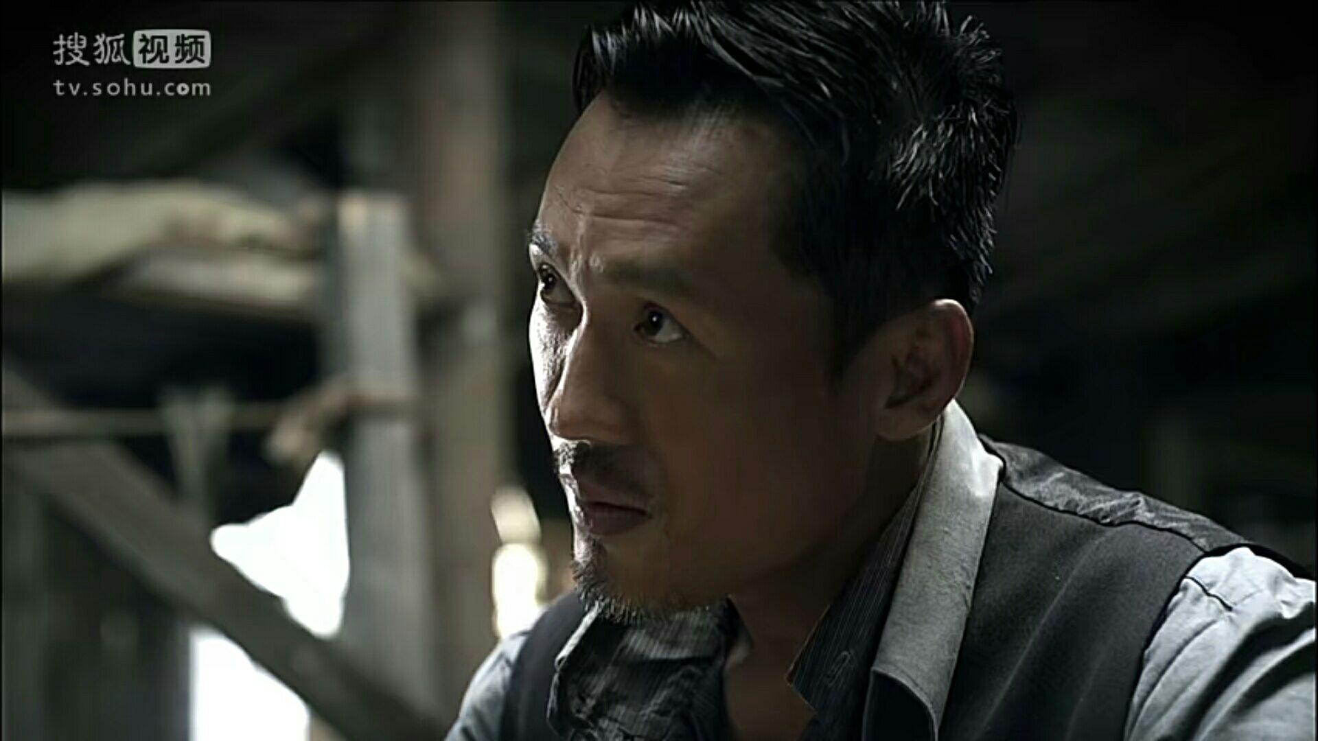 芦焱:在巷子里用什么长枪门栓:岳胜:是是芦焱:还有听闻芦焱要订婚