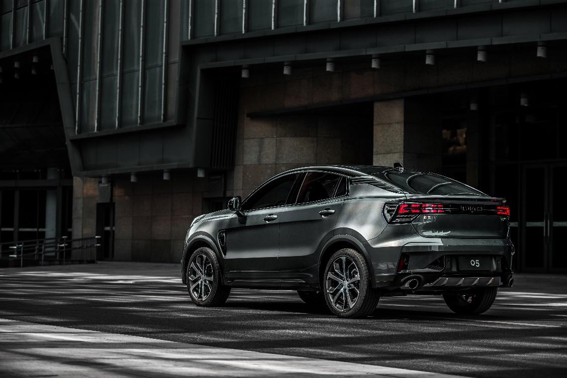 下cma基础模块架构极致力作领克05于今日正式上市,共推出五款配置车型