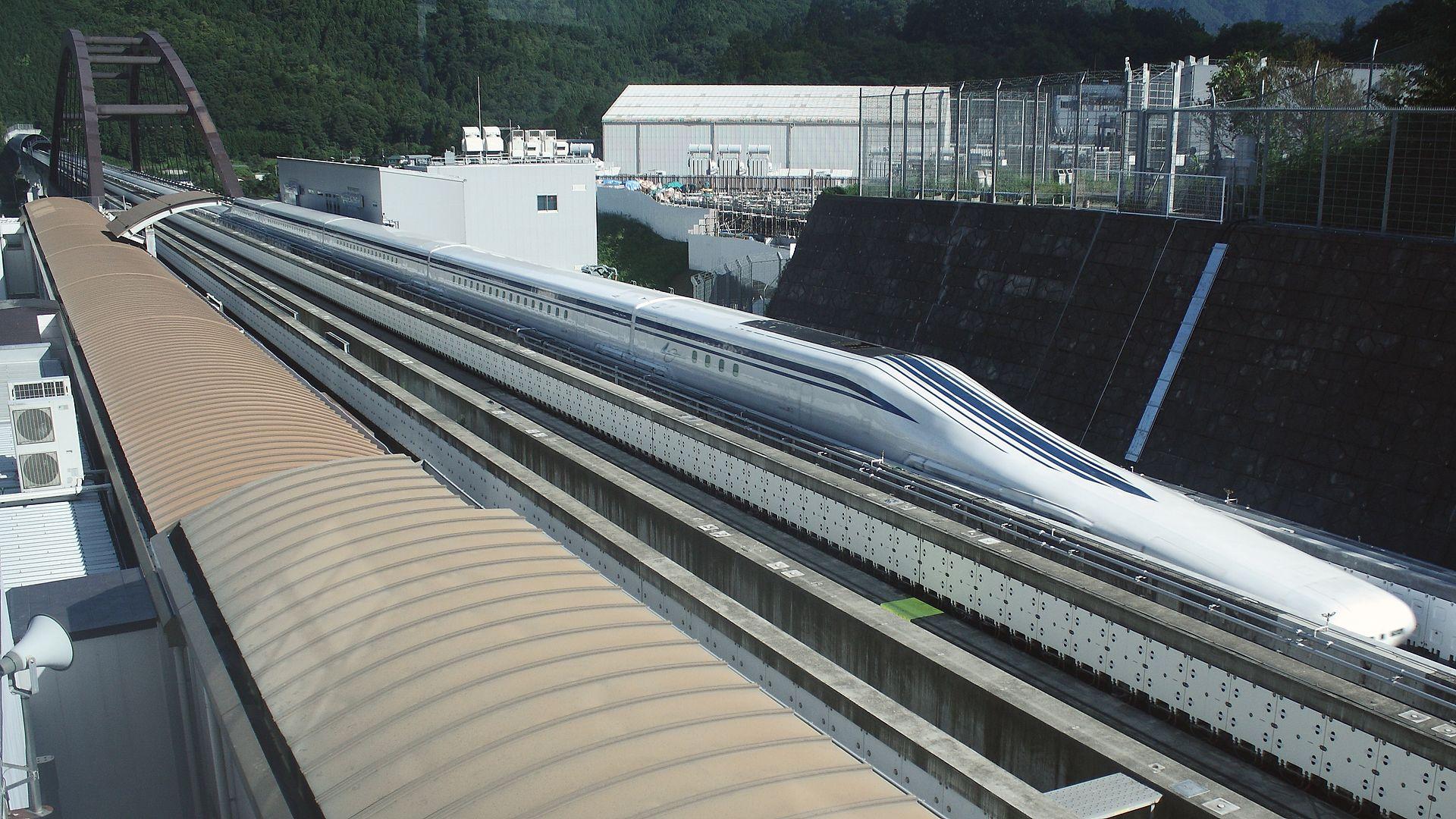 日本悬浮列车图片