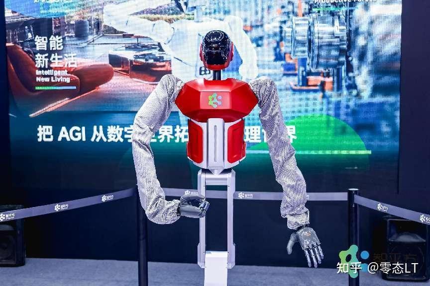 智平方Alpha Bot 1S惊艳亮相，开启具身AGI在真实场景交付新篇章 - 知乎