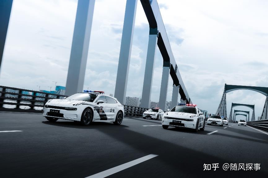 极氪001制服加身,地表最强警车护航亚运! - 知乎