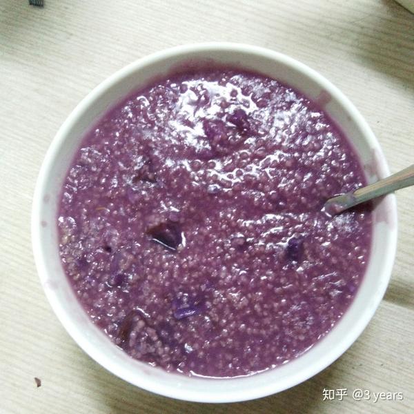小米粥紫薯小米粥