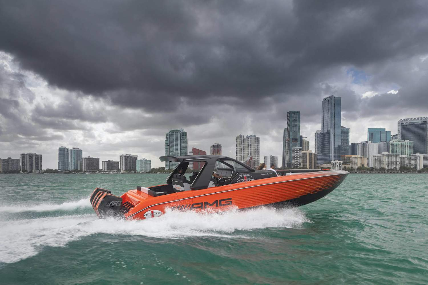 2250马力,500万的快艇,你看过么?