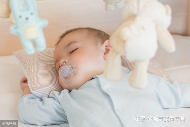 婴儿几个月可以看得清东西 v2-6c080f8eb50bbb1f0cc29dbe0e9dcc75_r.jpg