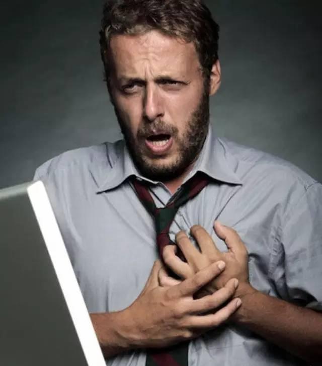 主要为剧烈活动或运动后呼吸困难,没劲儿,咳嗽,端坐呼吸,夜间阵发性